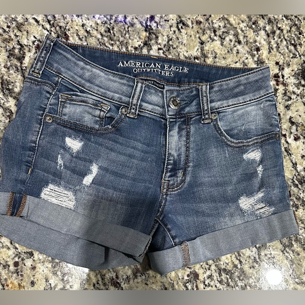 American Eagle Midi shorts size 4.